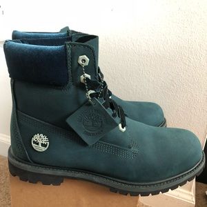 velvet green timberlands